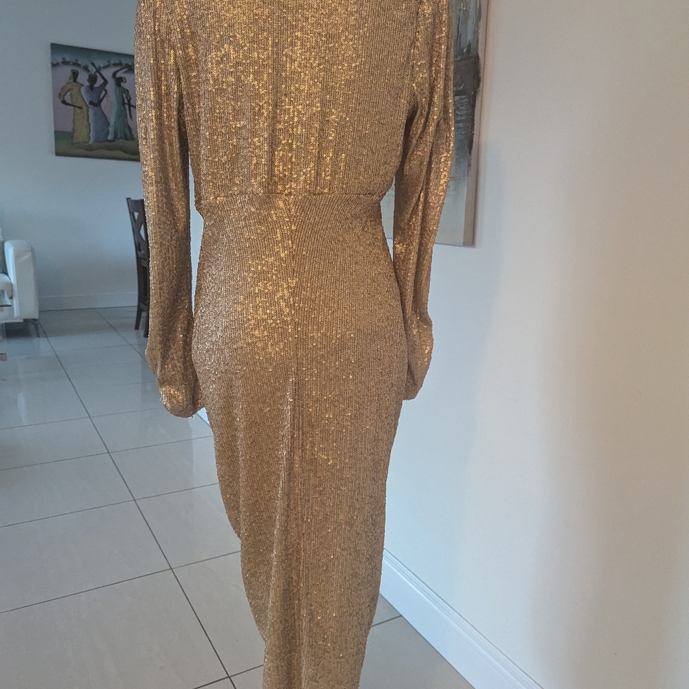 Beautiful V-Neck Gold  Dress.